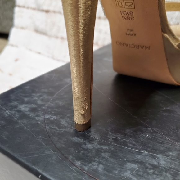 MARCIANO HEELS - Picture 7 of 7